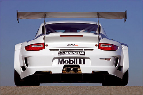 911 GT3 R 2 at 2010 Porsche 911 GT3 R