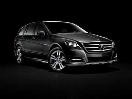 2011 Mercedes R Class 1 at 2011 Mercedes R Class Facelift Pricing And Options