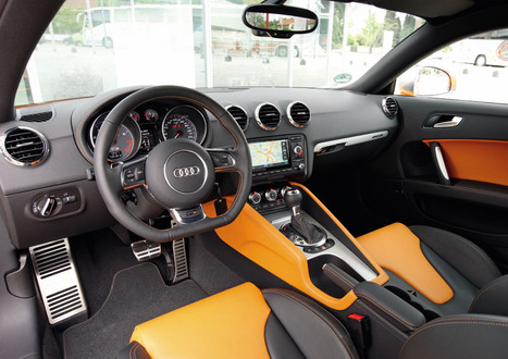 audi tts facelift orange 4 at 2011 Audi TTS Facelift In Orange