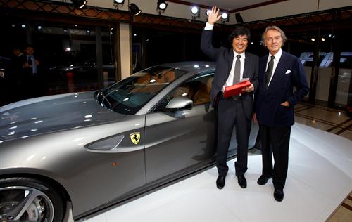 First Ferrari FF In Japan Auctioned Off, For Japan