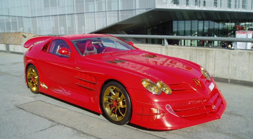 red slr gold 1 at Would You Pay $11 million For This Hideous SLR?