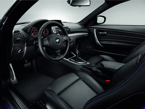 2013 BMW 135is 5 at Official: 2013 BMW 135is Coupe and Convertible