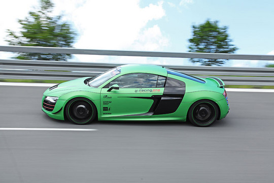 Racing One Audi R8 V10 5 at Racing One Audi R8 V10