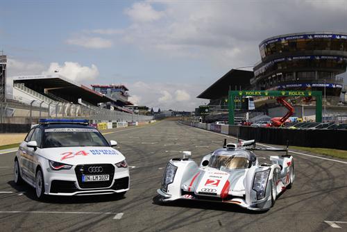 r18 e tron 2 at Audi R18 e tron Takes 2012 Le Mans Pole Position