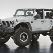 moab jeeps 4 175x175 at 2013 Moab Safari Concept Jeeps Revealed   Video