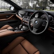 5 Series Exclusive Sport Edition 2 175x175 at BMW 5 Series Exclusive Sport Edition for Japan