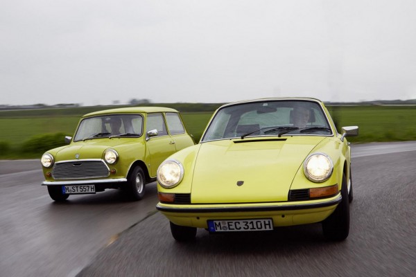 MINI and Porsche 911 1 600x400 at Pictorial: Classic MINI and Porsche 911 Hang Out