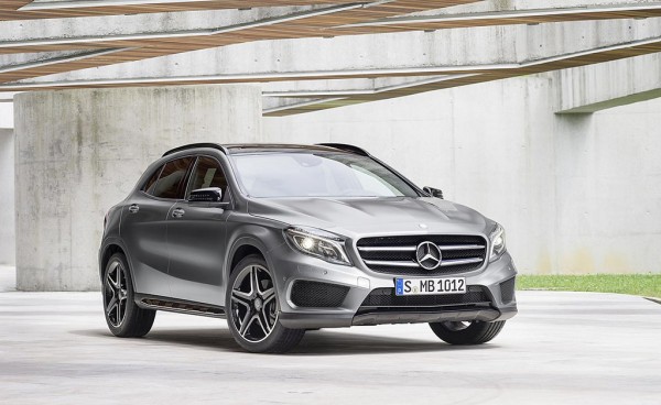 Mercedes GLA off 1 600x368 at 2014 Mercedes GLA: First Official Pictures