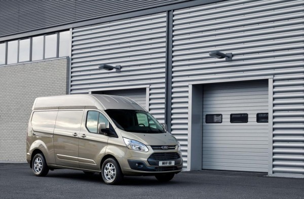 High Roof Ford Transit Custom 2 600x394 at High Roof Ford Transit Custom Launched in the UK