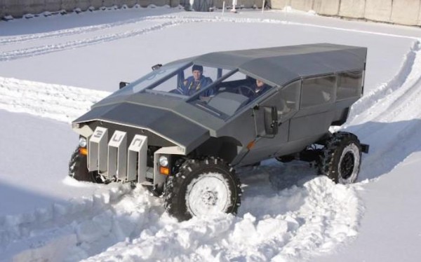 ZIL Military Vehicle 1 600x374 at ZIL Military Vehicle is Russia’s Answer to the Humvee
