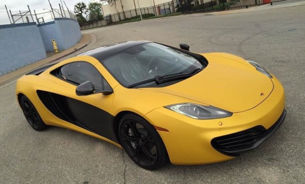 Two Tone McLaren 12C 0 600x361 at Two Tone McLaren 12C in Matte Yellow and Black