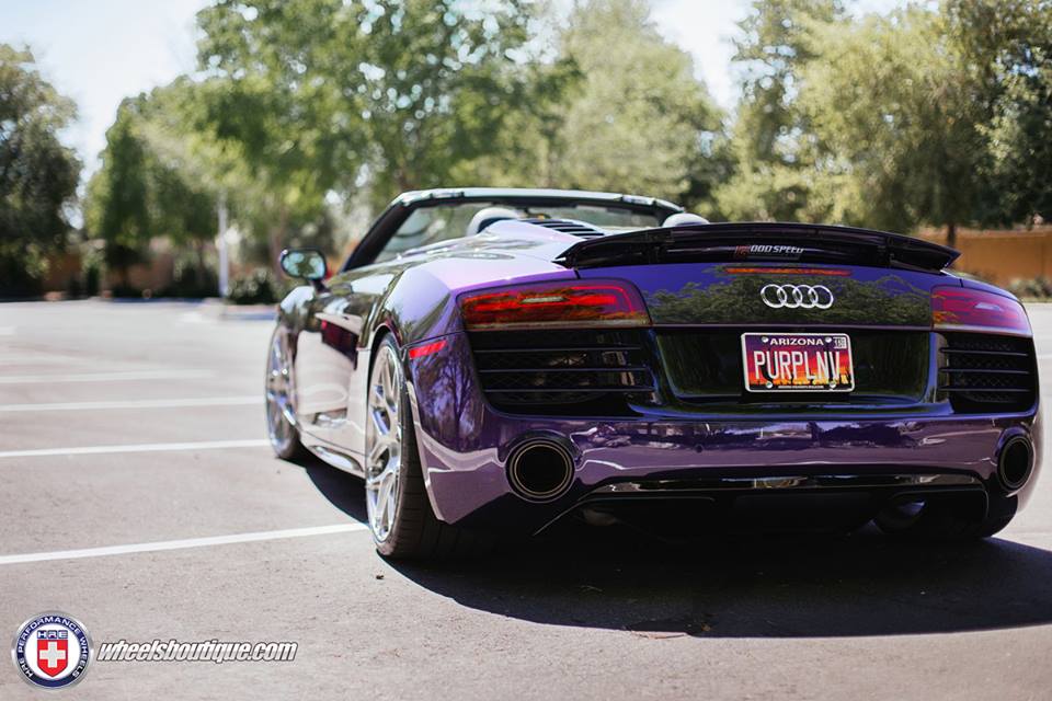 Audi r8 Purple