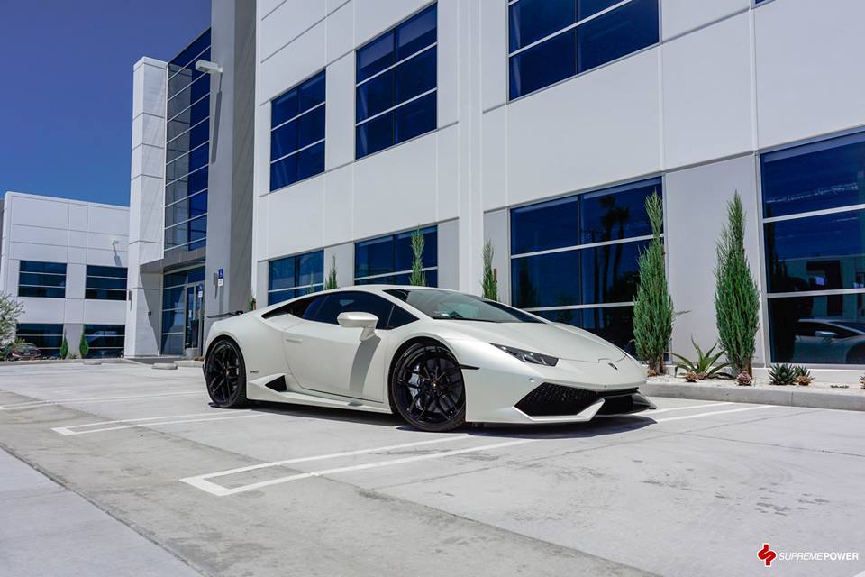 Montreal man sues Lamborghini dealer over white Huracan he says