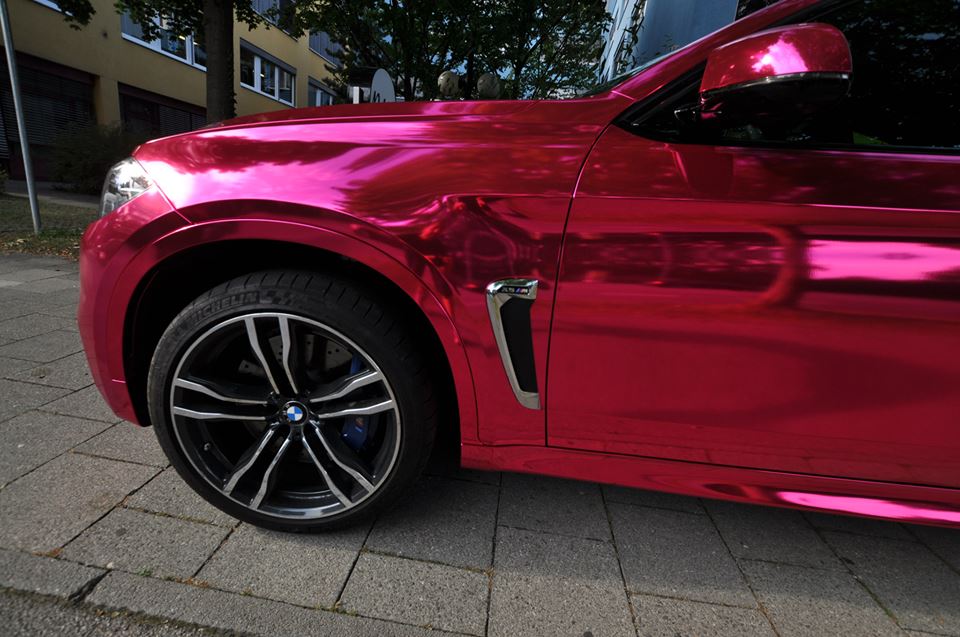 BMW x6 Pink