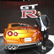 2017 Nissan GT R Bolt 3 175x175 at Usain Bolt Gives a Tour of 2017 Nissan GT R