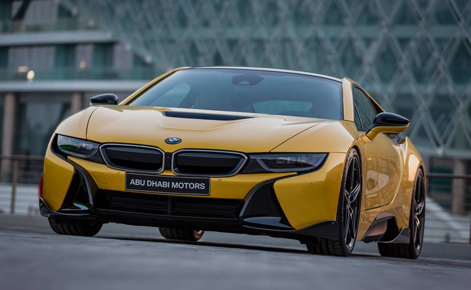 BMW i8 Радужная