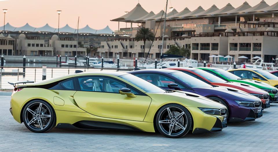 BMW i8 Радужная