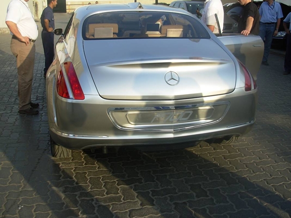 azirbek3xu8y7wt2n354 at Mercedes F700 in Abu Dhabi